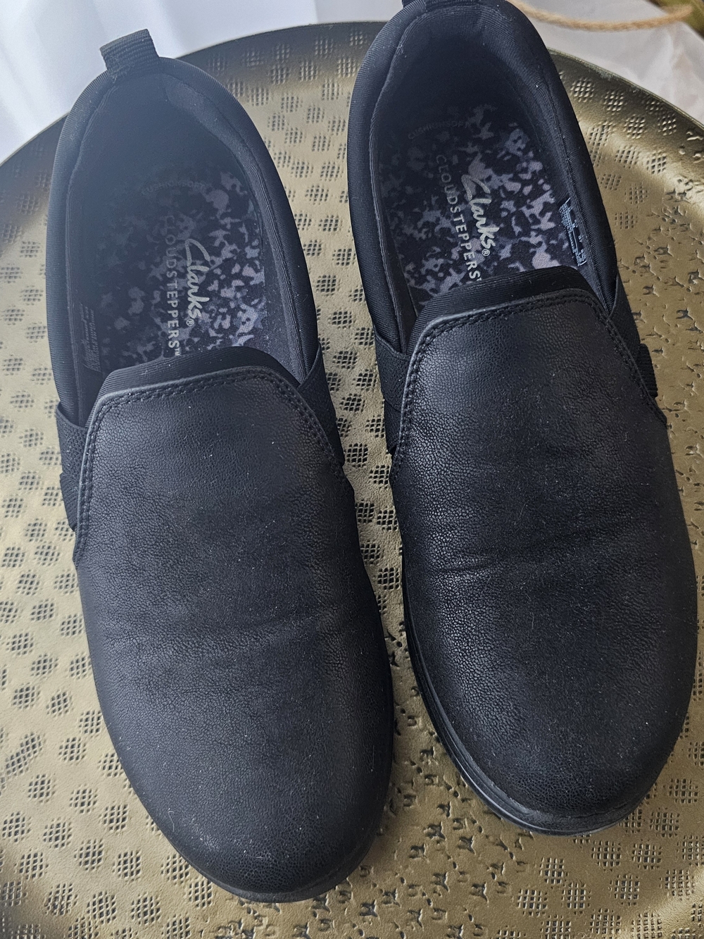 ​Clarks Cloudsteppers Black Slip-On Comfort Shoes Size US 6.5